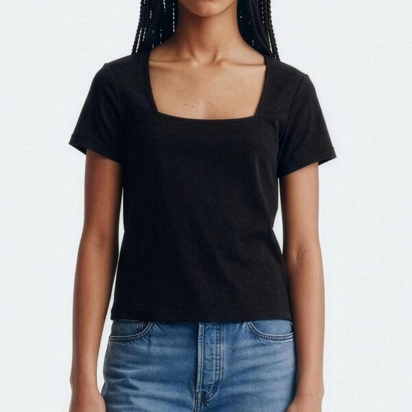Blusa Teen Manga Curta Decote Quadrado - Preto