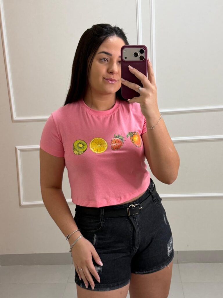 Blusas e Camisetas